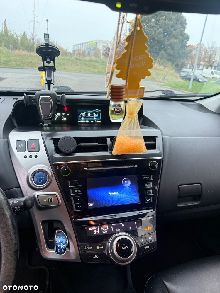 Toyota Prius+ - 11