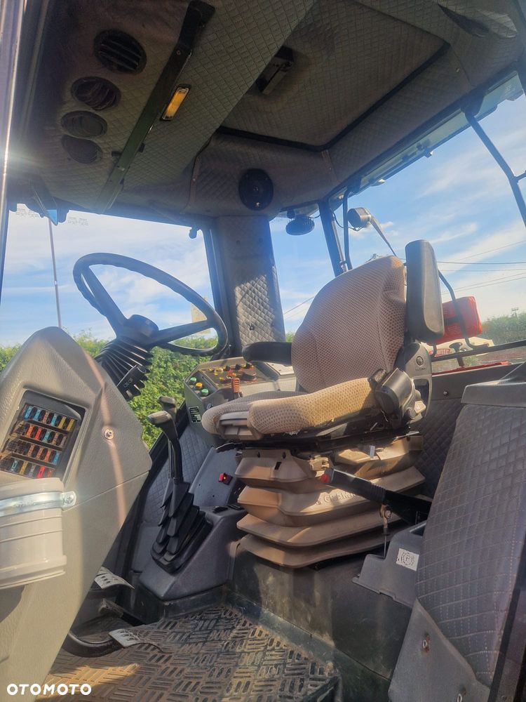 Massey Ferguson - 7