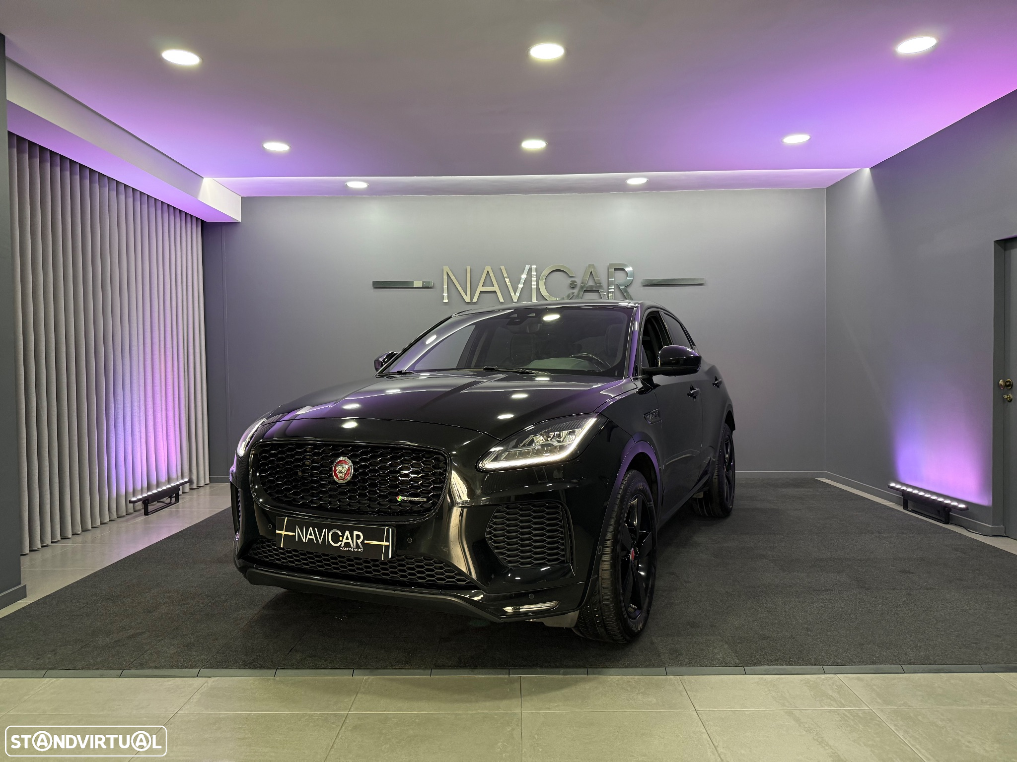 Jaguar E-Pace 2.0 i4D R-Dynamic S AWD Aut. - 2