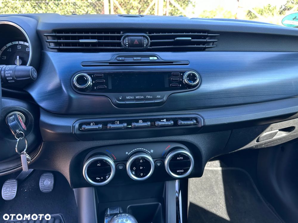 Alfa Romeo Giulietta - 20