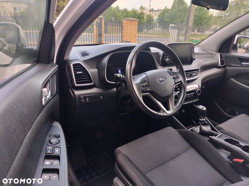 Hyundai Tucson 1.6 GDi 2WD Pure - 15