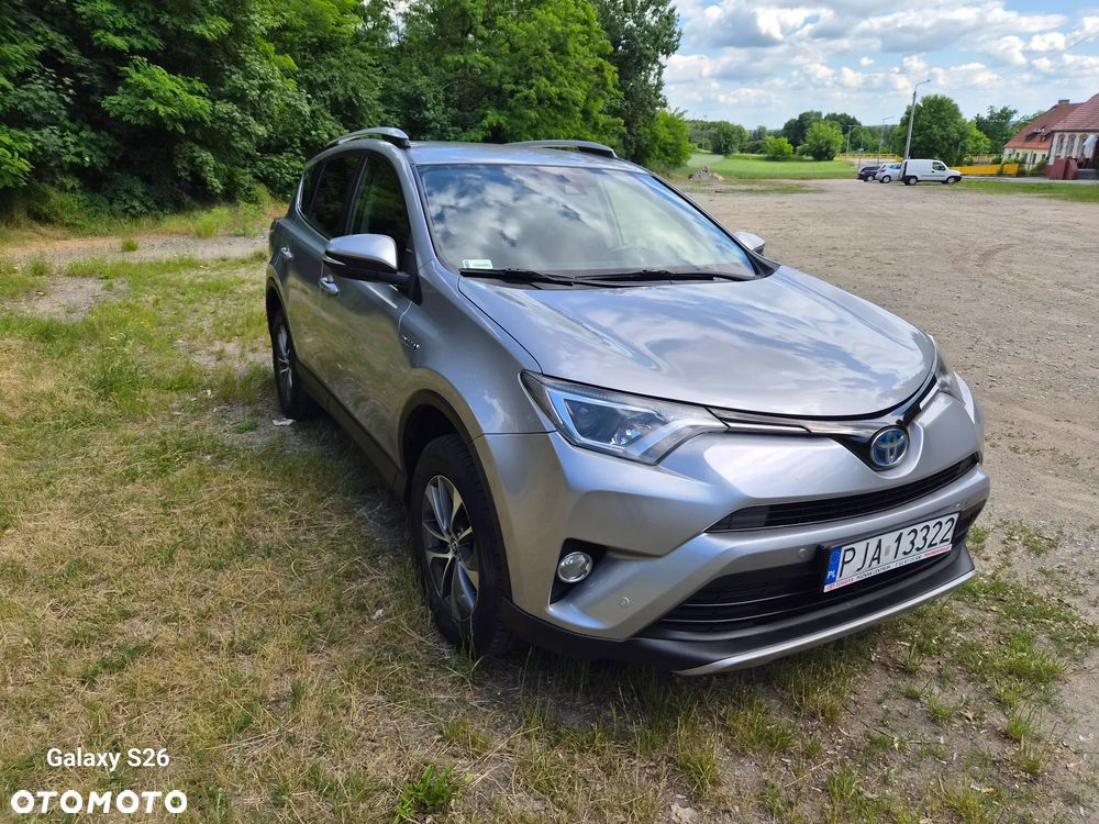Toyota RAV4 Hybrid Premium 4x2 - 12