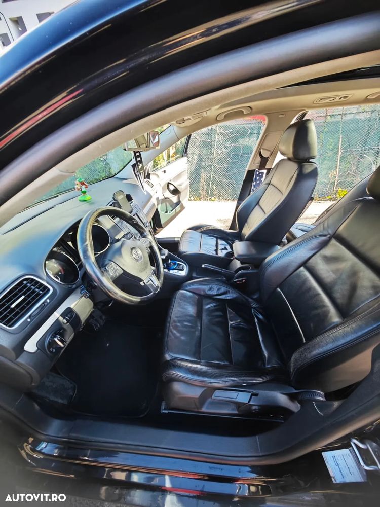 Volkswagen Golf 2.0 TDI Trendline DSG - 16