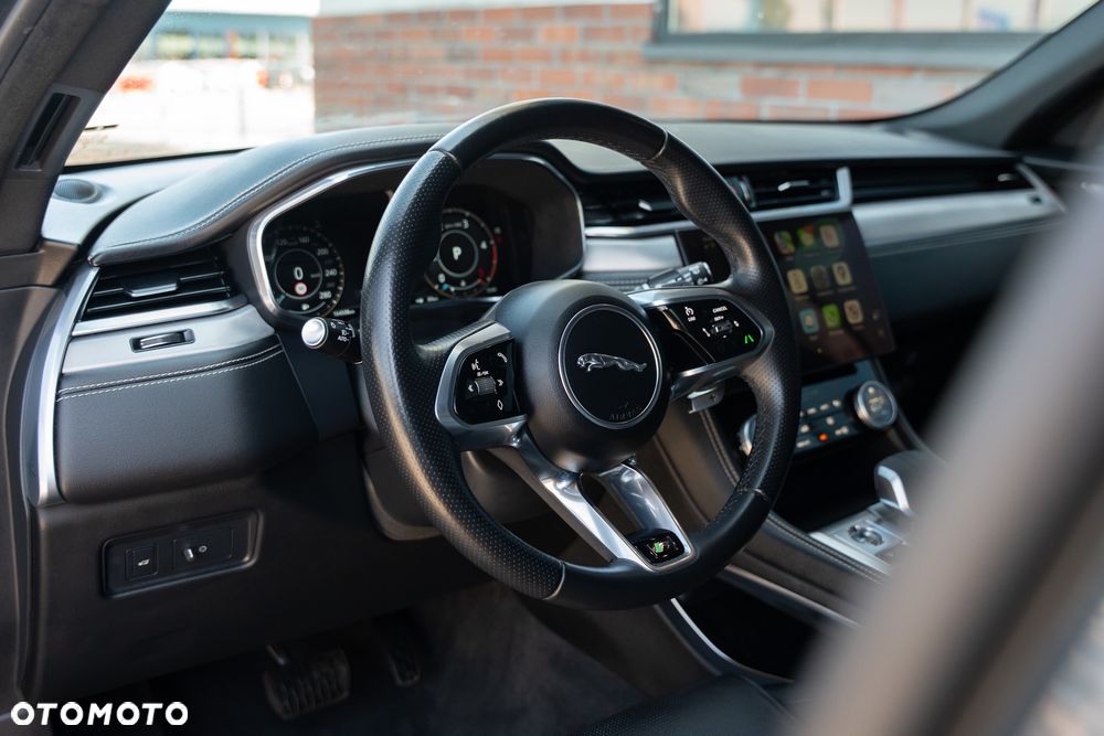 Jaguar F-Pace D165 AWD R-Dynamic S - 22
