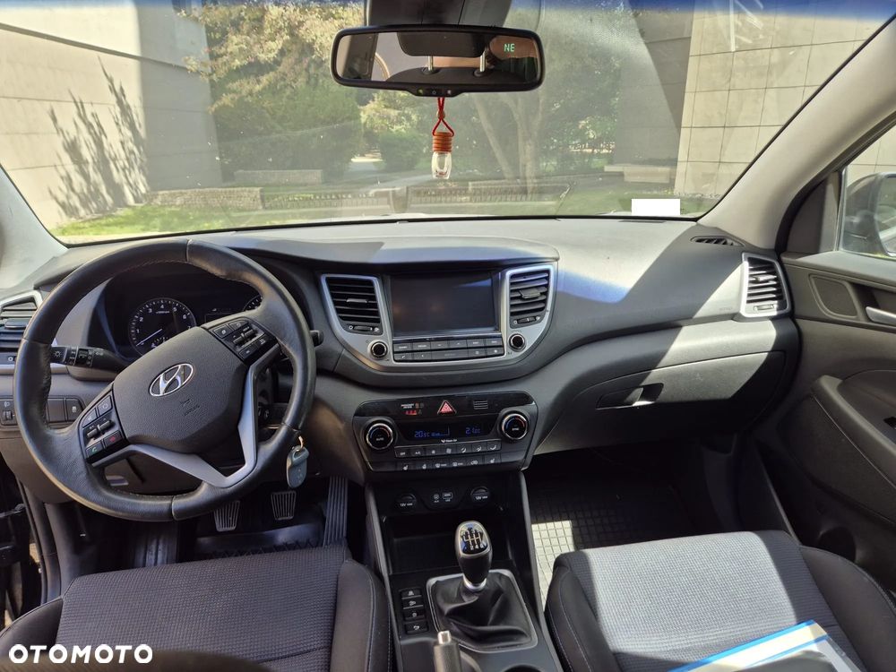 Hyundai Tucson 1.6 GDI BlueDrive Comfort 2WD - 10