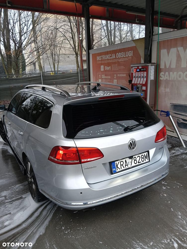 Volkswagen Passat 2.0 TDI Highline - 5