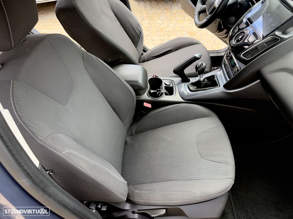 Ford Focus SW 1.6 TDCi Titanium - 47