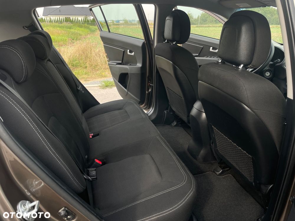Kia Sportage 1.6 GDI 2WD Attract - 15