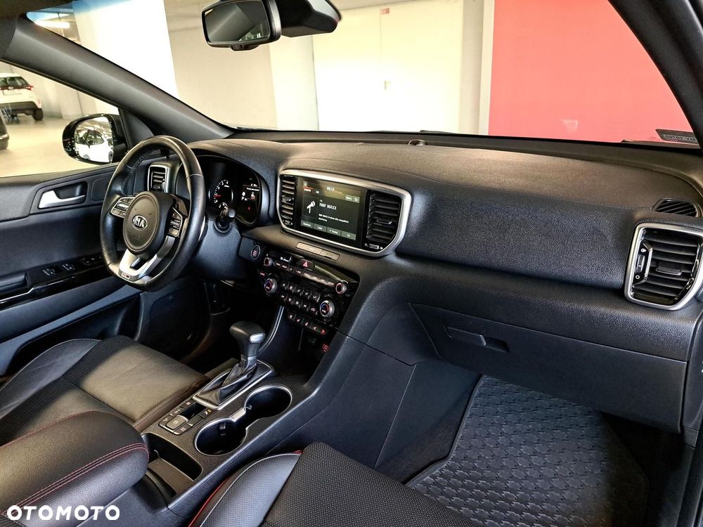 Kia Sportage - 16