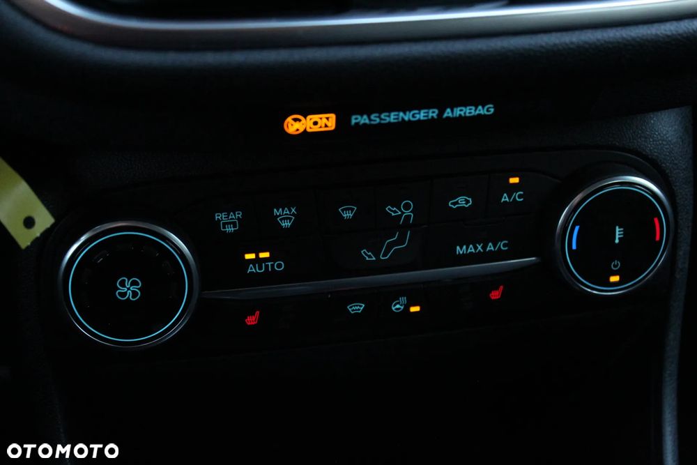 Ford Fiesta 1.0 EcoBoost mHEV Titanium X ASS - 35