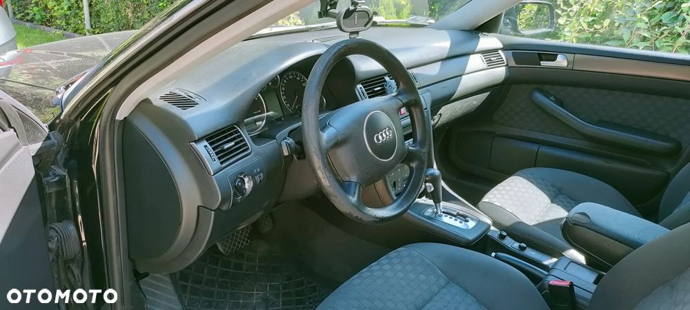 Audi A6 Avant 2.4 Multitronic - 14