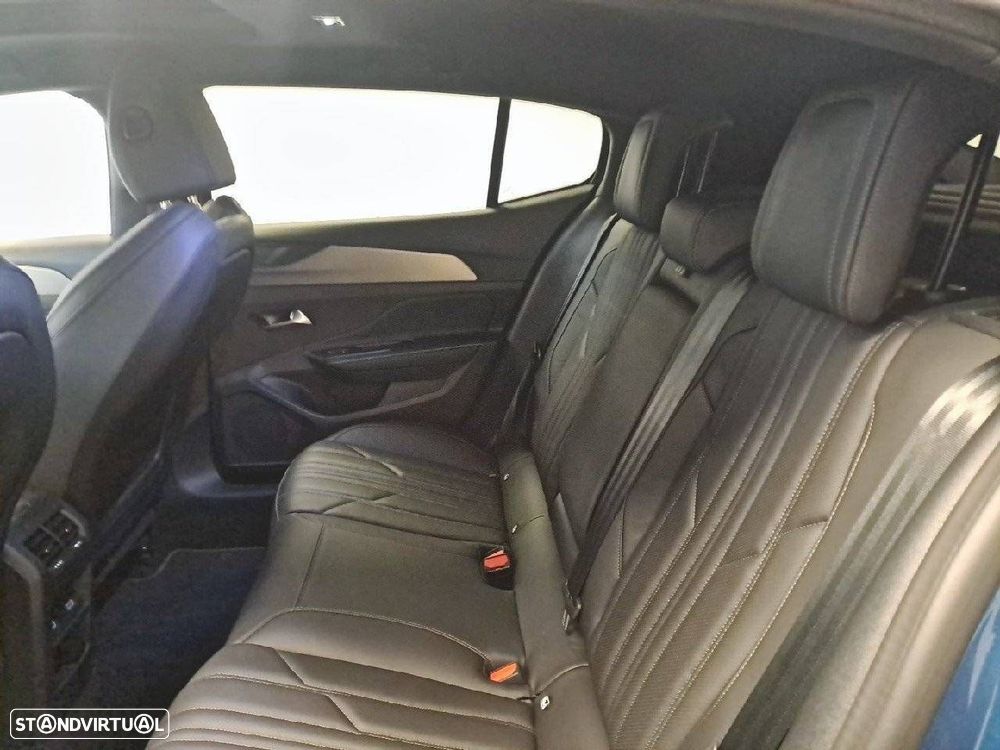 Peugeot 408 1.2 PureTech GT EAT8 - 10