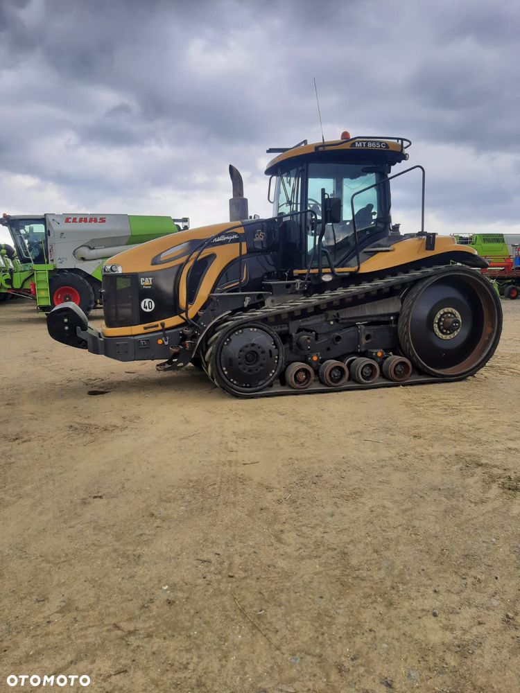 Challenger Cat MT 865C - 5