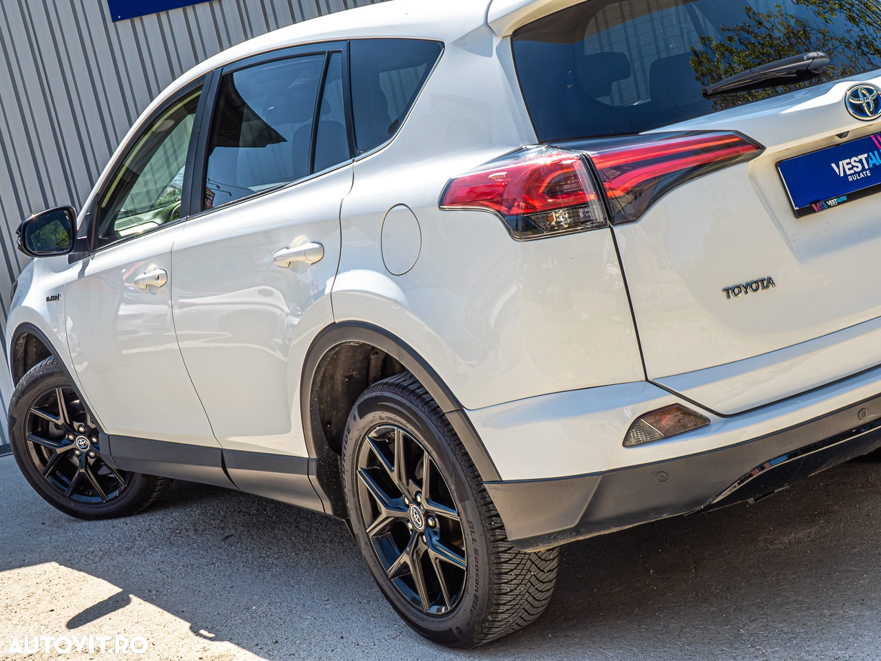 Toyota RAV4 2.5 4x2 Hybrid Executive - 13