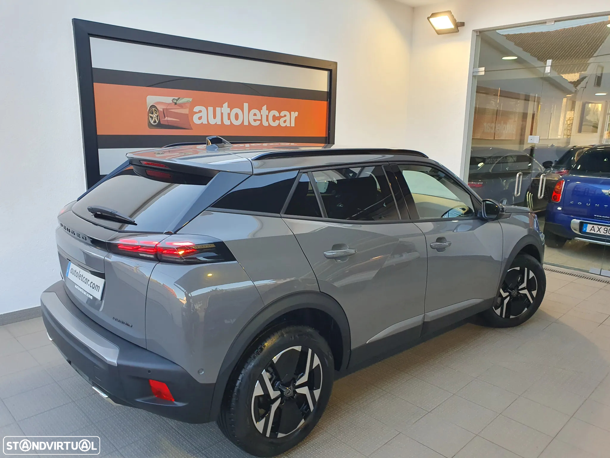 Peugeot 2008 1.2 Hybrid Allure e-DCS6 - 27