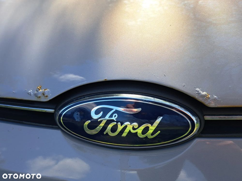 Ford Fiesta 1.25 Ambiente EU5 - 14