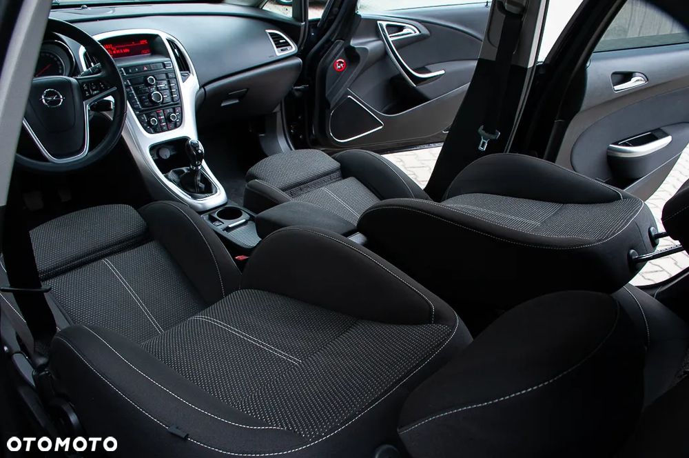 Opel Astra 1.6 Turbo Edition Sport - 31