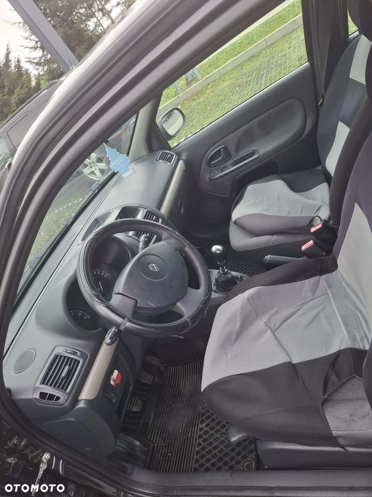 Renault Clio - 5