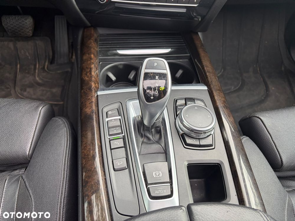 BMW X5 xDrive35i M Sport Edition - 28