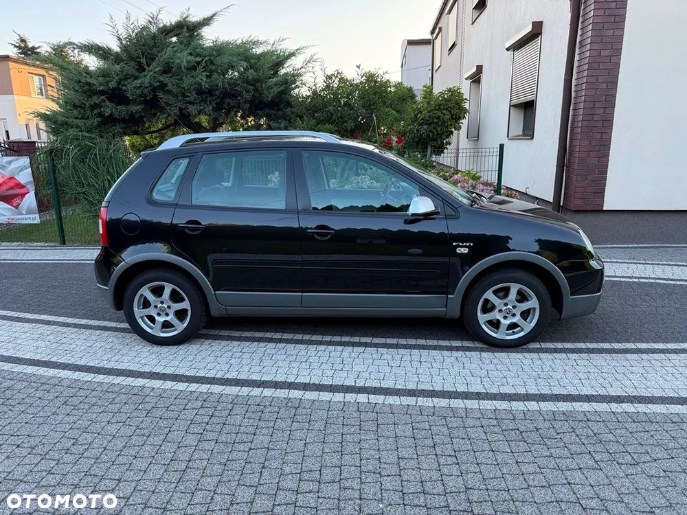 Volkswagen Polo 1.4 16V Fun - 10