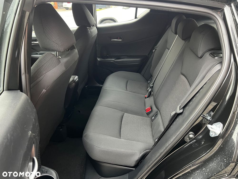 Toyota C-HR Business-Edition - 12