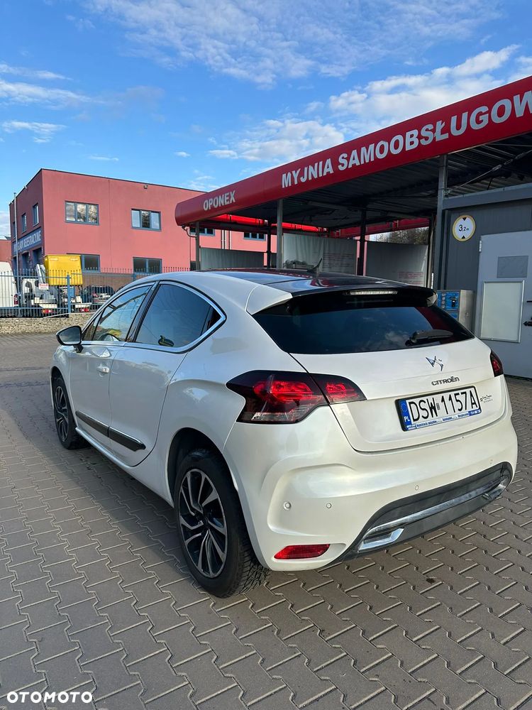 Citroën DS4 HDi 110 Chic - 6