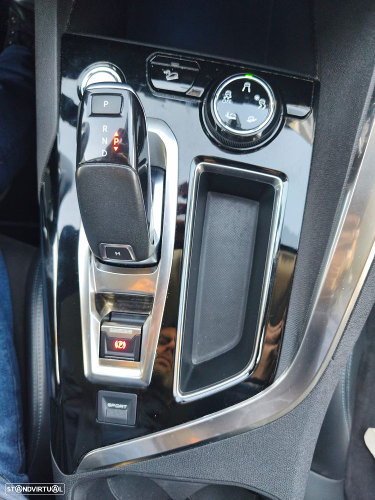 Peugeot 3008 1.6 BlueHDi Crossway EAT6 - 8