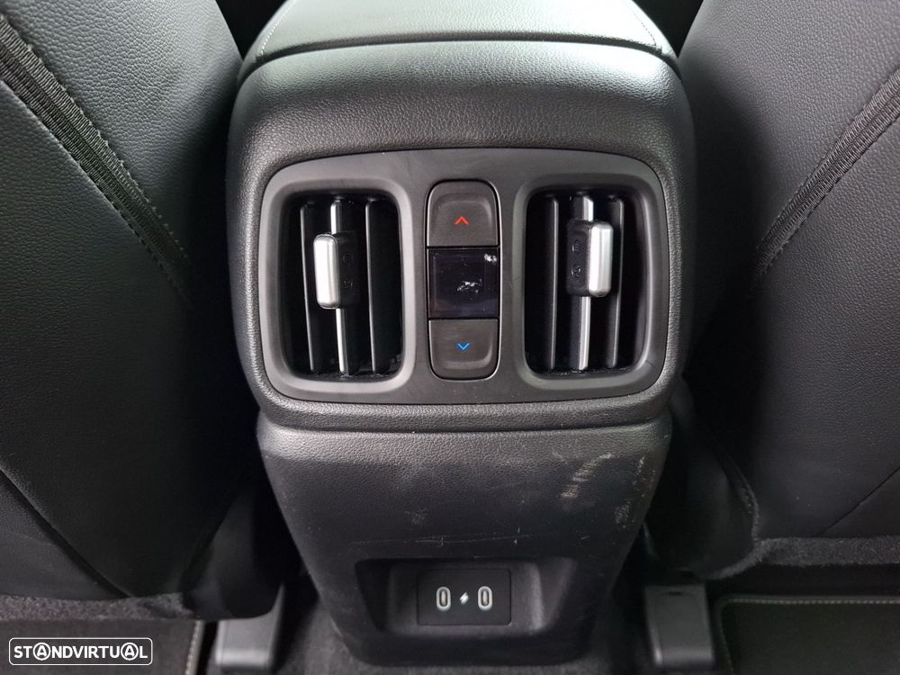 Hyundai Tucson 1.6 T-GDI HEV Vanguard+TA - 31