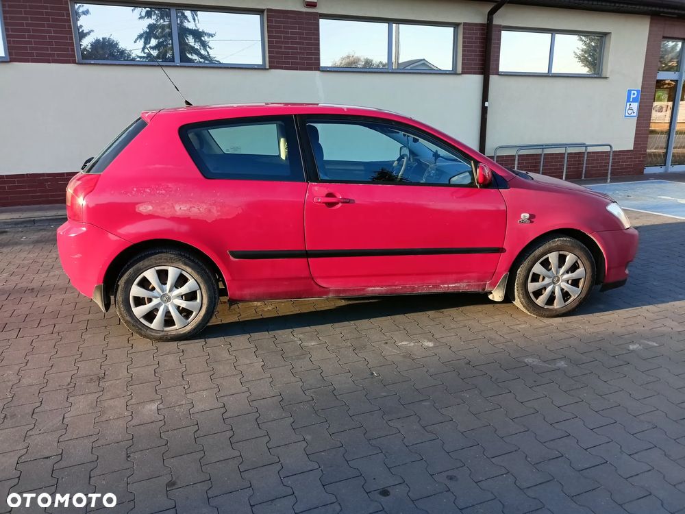 Toyota Corolla 2.0 D-4D Sol - 9