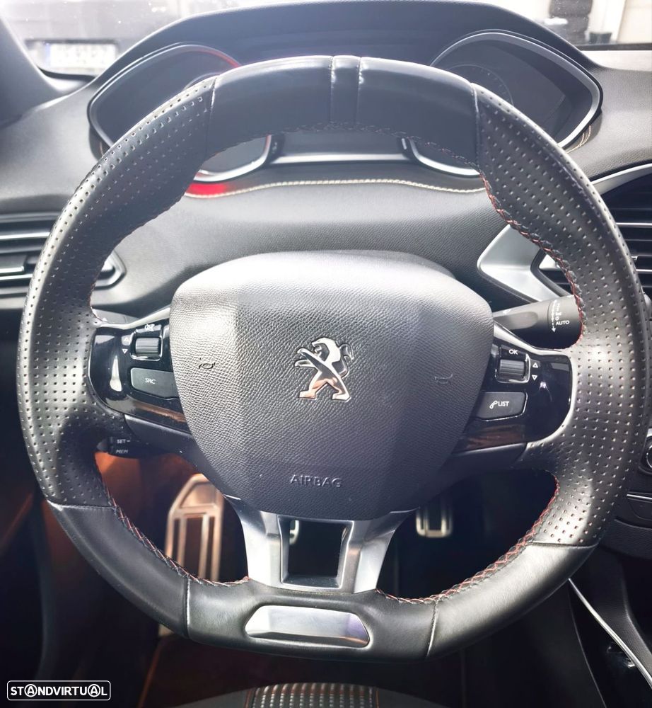 Peugeot 308 - 14
