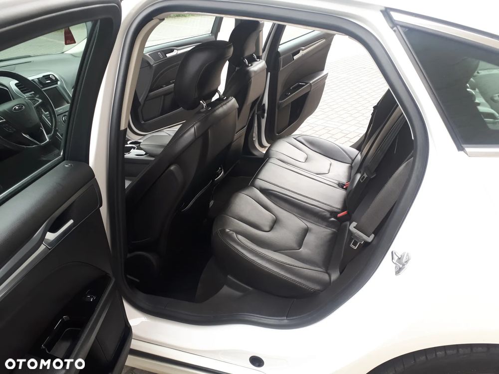 Ford Mondeo - 15