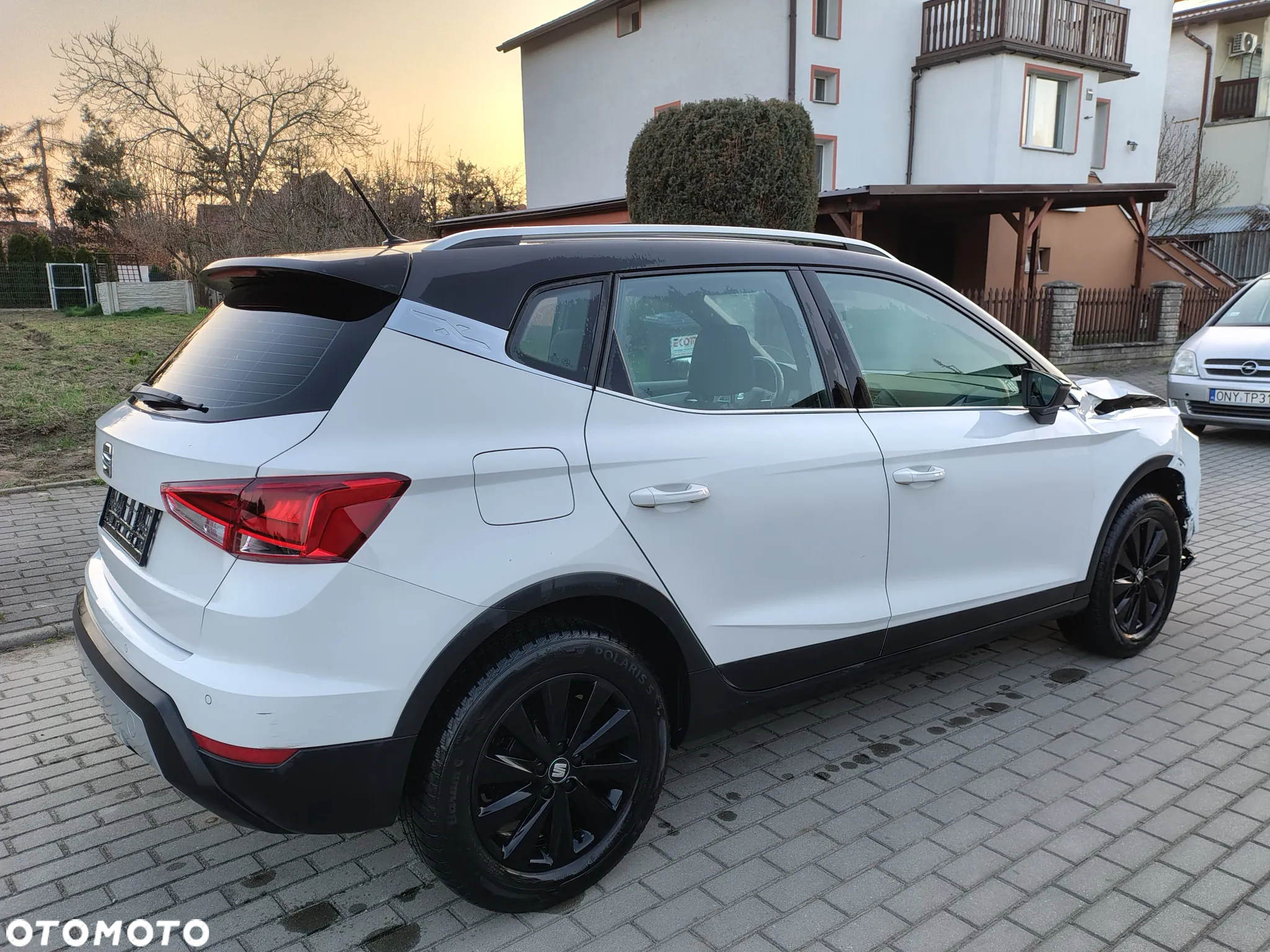 Seat Arona 1.0 TGI Black Edition - 11