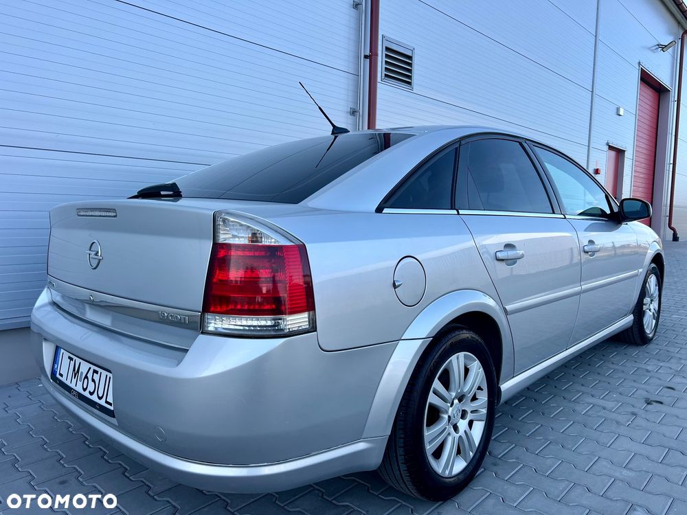 Opel Vectra GTS 1.9 CDTI - 4