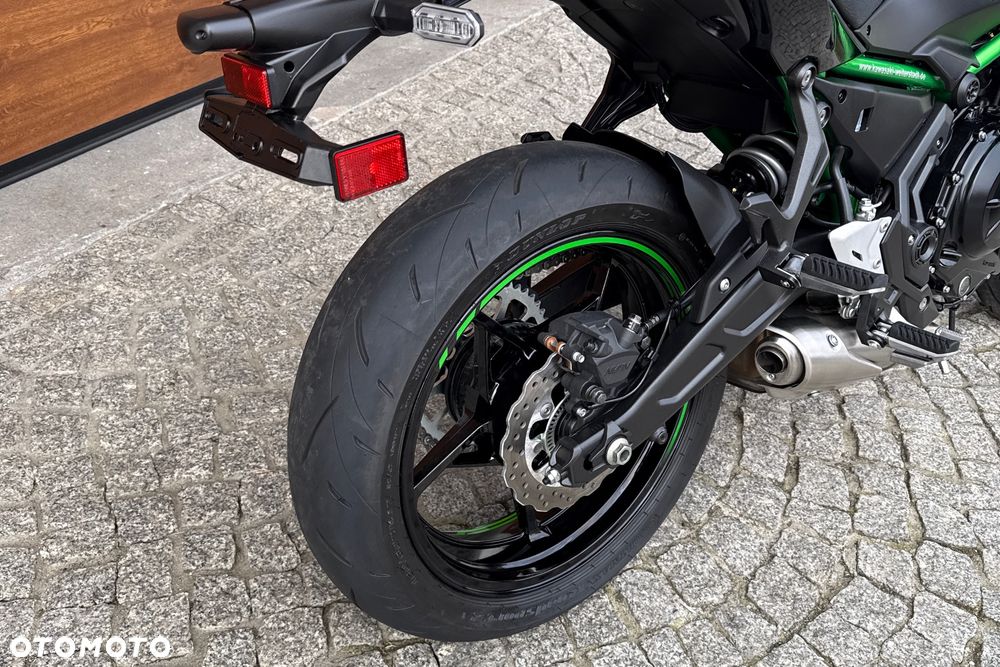 Kawasaki Z 650 - 11