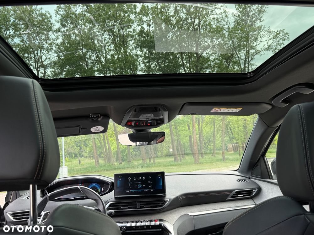Peugeot 3008 225 e-EAT8 GT - 25