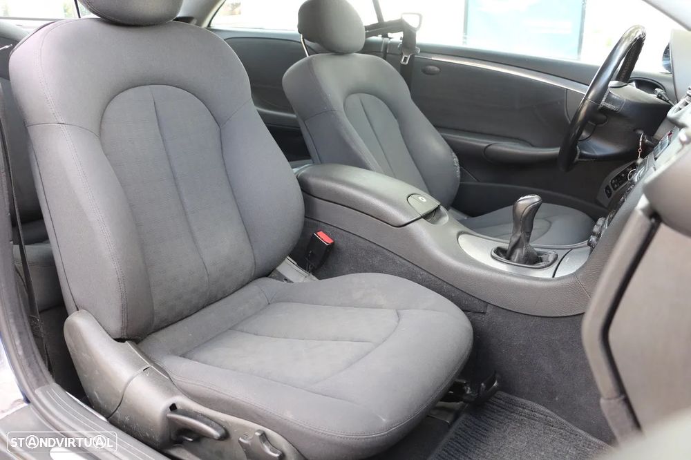 Mercedes-Benz CLK 200 Avantgarde - 13