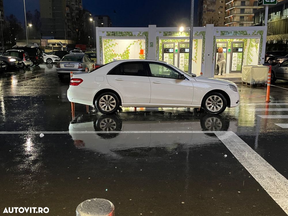 Mercedes-Benz E - 11