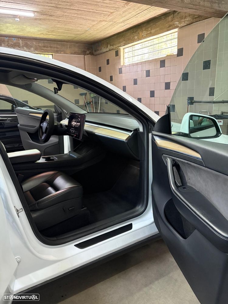 Tesla Model Y Tração Traseira - 7
