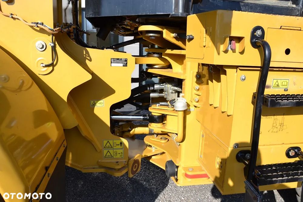 Caterpillar 950 - 17