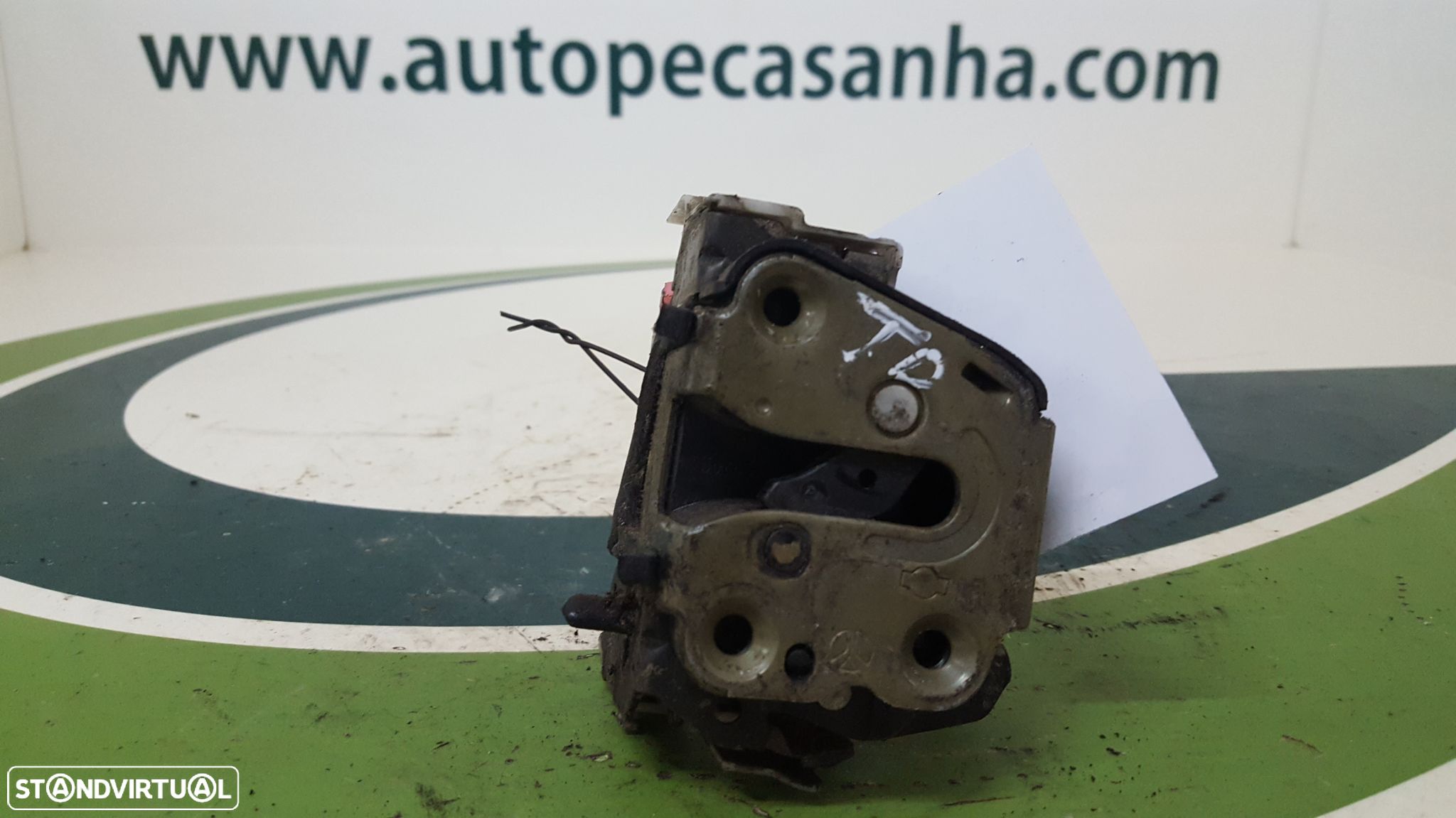 Fecho Da Porta Trás Dto Nissan Primera (P10) - 1