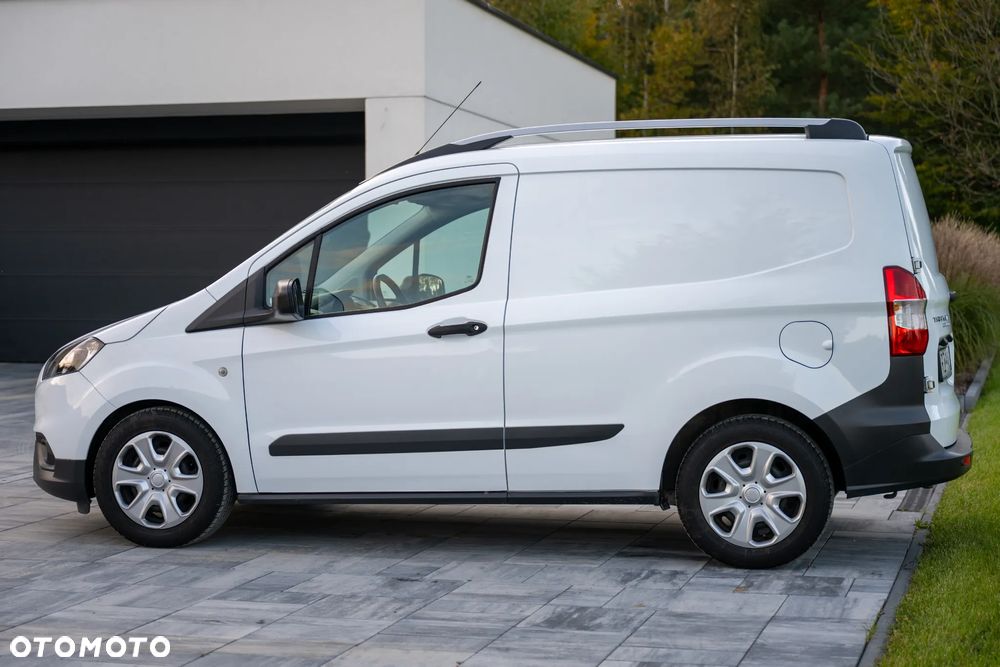 Ford Transit Courier 1.0 EcoBoost Ambiente - 6