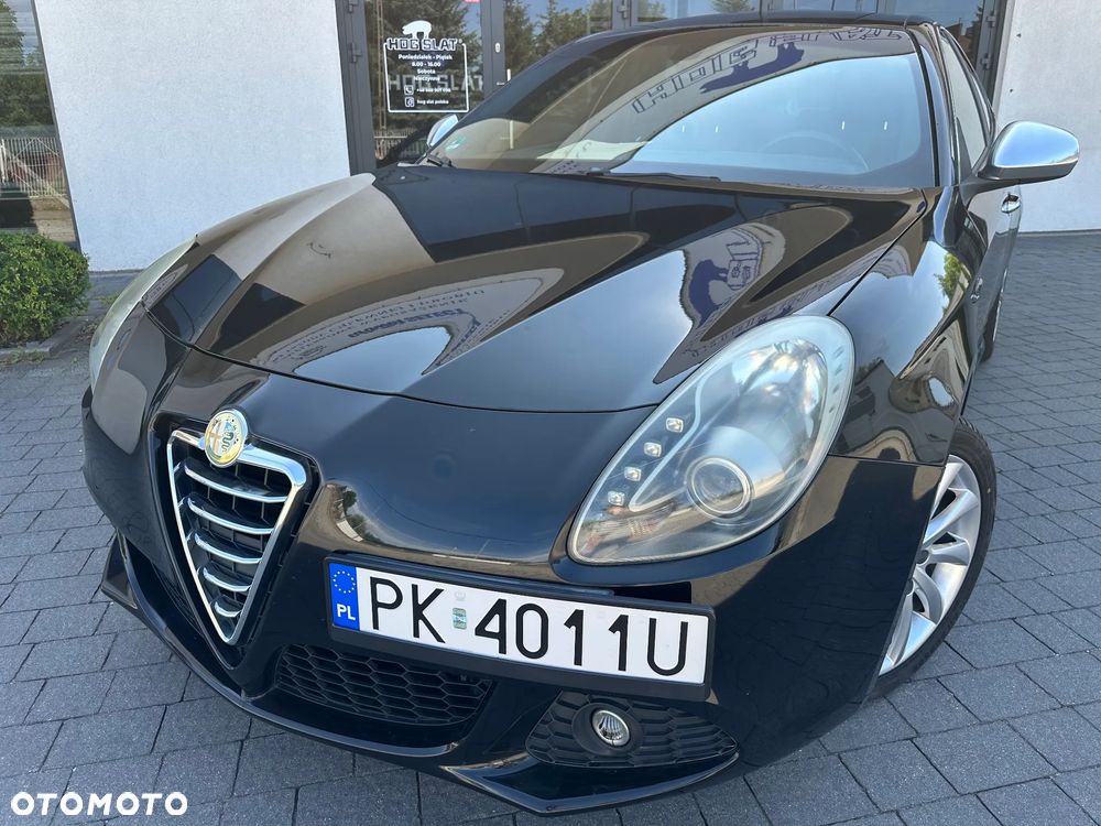 Alfa Romeo Giulietta - 1