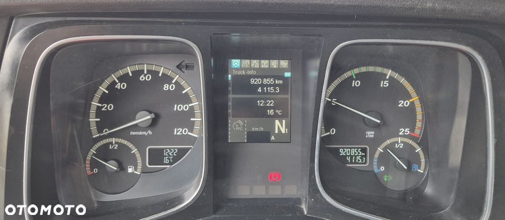 Mercedes-Benz Actros 1845 low deck mega - 11