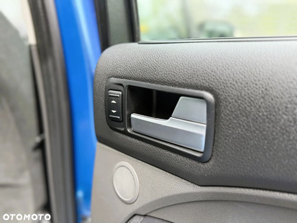 Ford C-MAX - 17