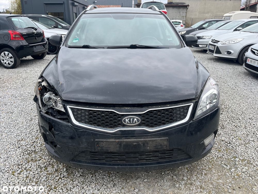 Kia Ceed 1.4 CVVT Attract - 2