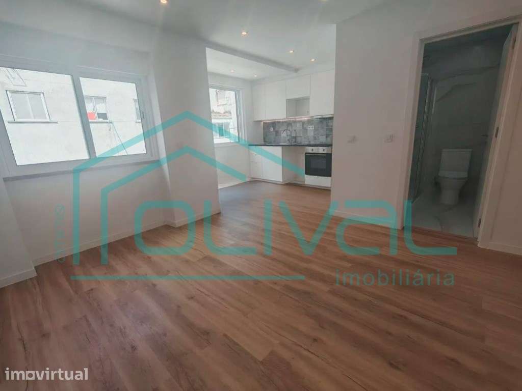 Apartamento T2 à venda na Centro de Queluz - Grande imagem: 3/11