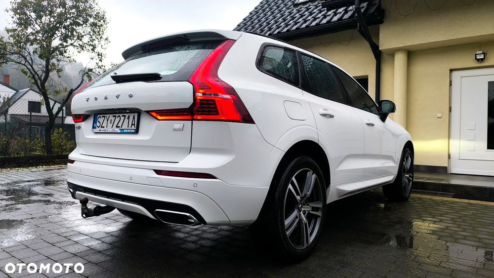 Volvo XC 60 T6 AWD Recharge Geartronic RDesign Expression - 6