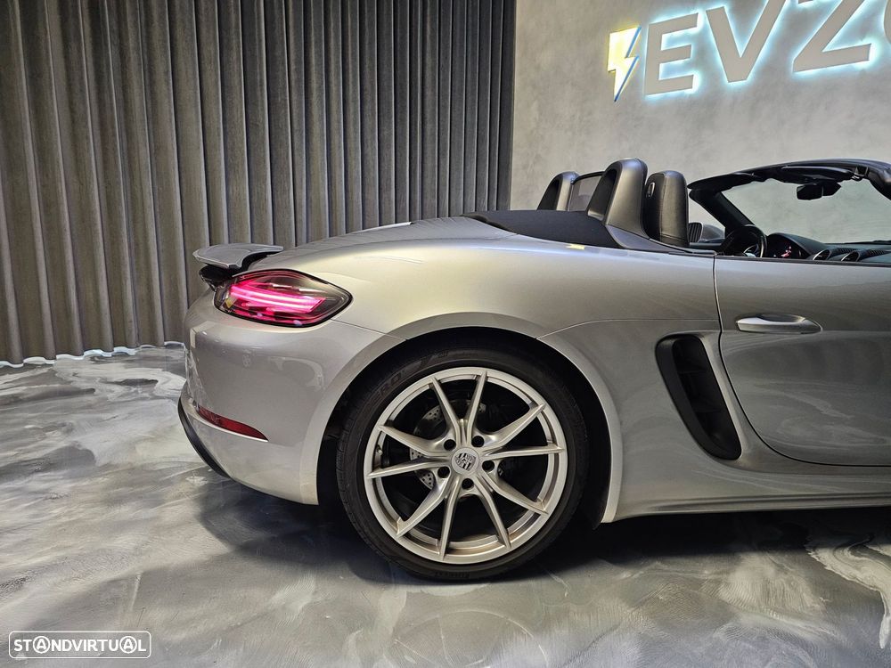 Porsche 718 Boxster 2.0 PDK - 10