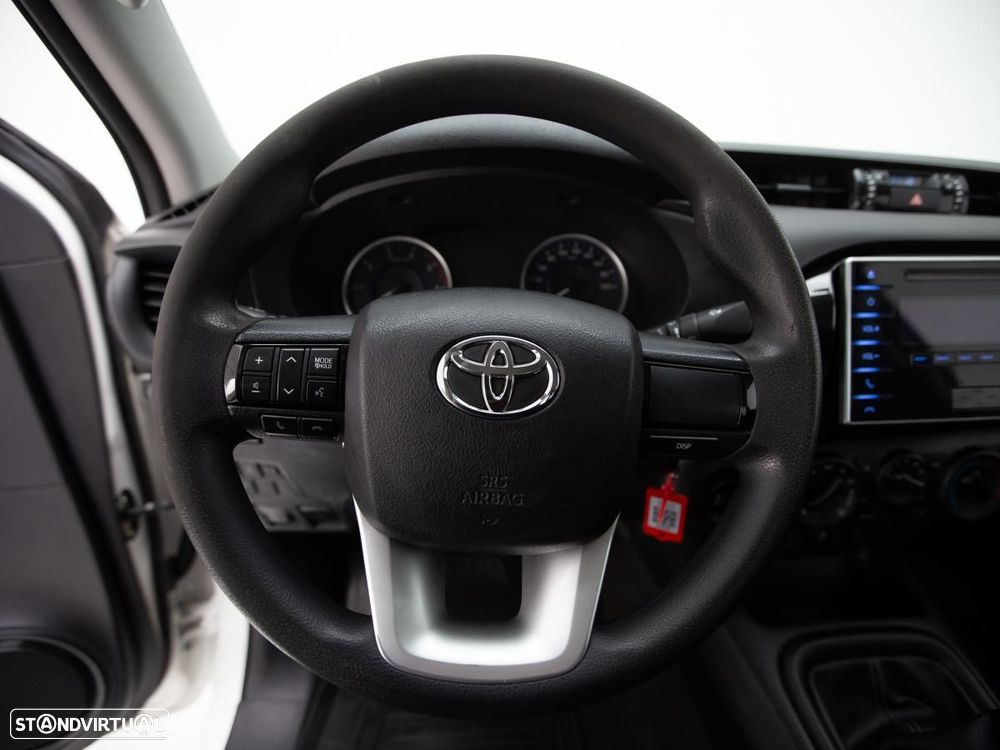 Toyota Hilux 2.4 D-4D 4WD CE c/iva - 14