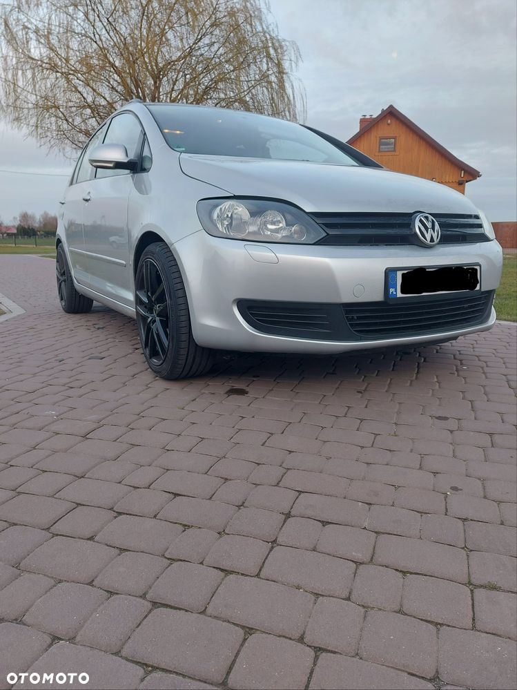 Volkswagen Golf - 2